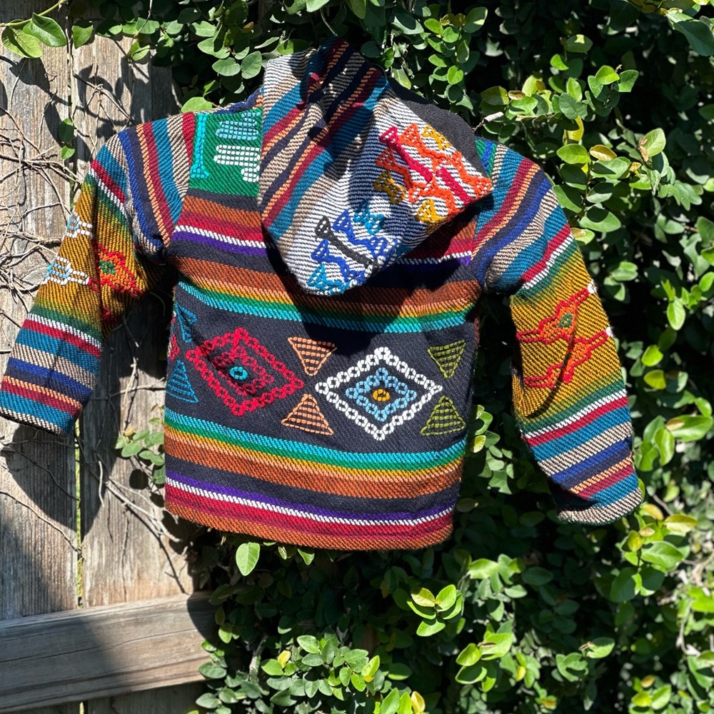 Colorful Patterned Knit Jacket - Picture 3 of 3